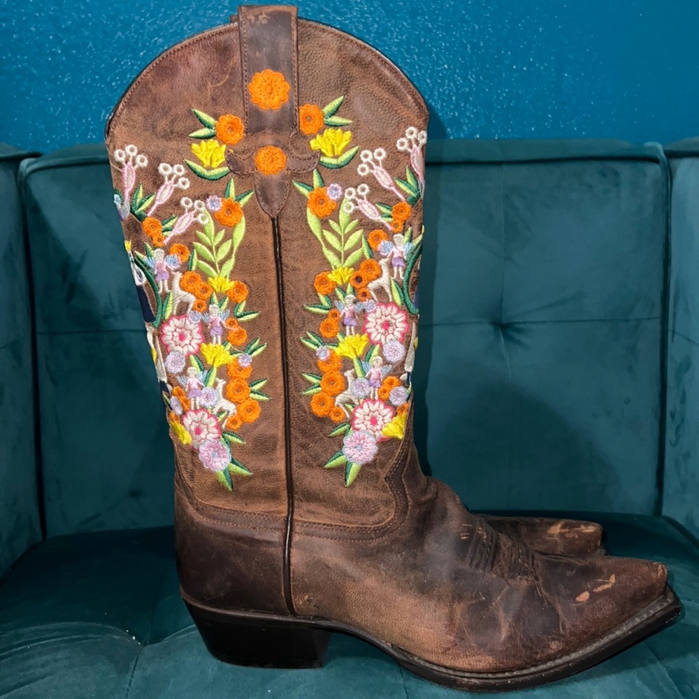 Macie Bean Cowboy Boots 🤠